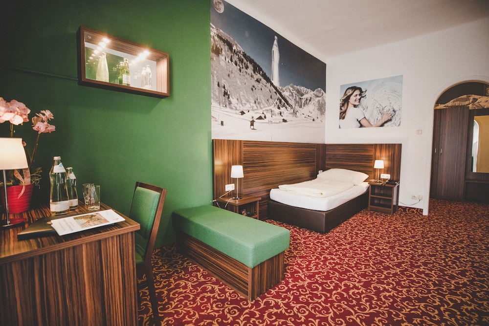 Panoramic Single Room photo 3