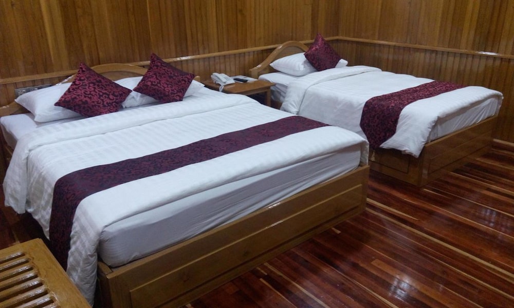 Family Bungalow, 1 Double Bed, Garden View, Garden Area photo 2