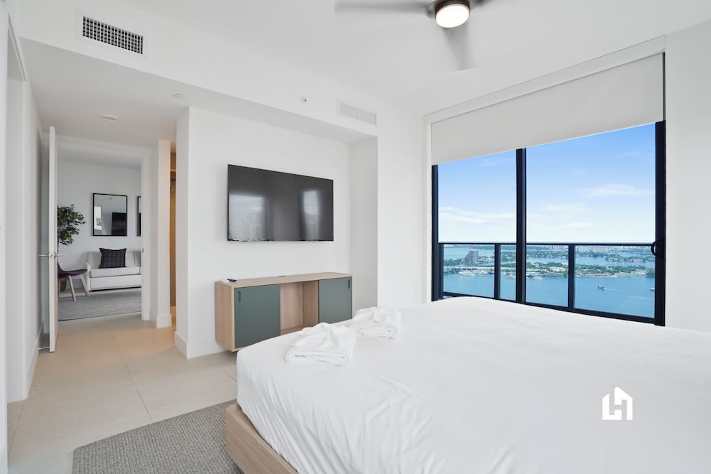 Apartment, 3 Bedrooms, Balcony, Ocean View photo 2