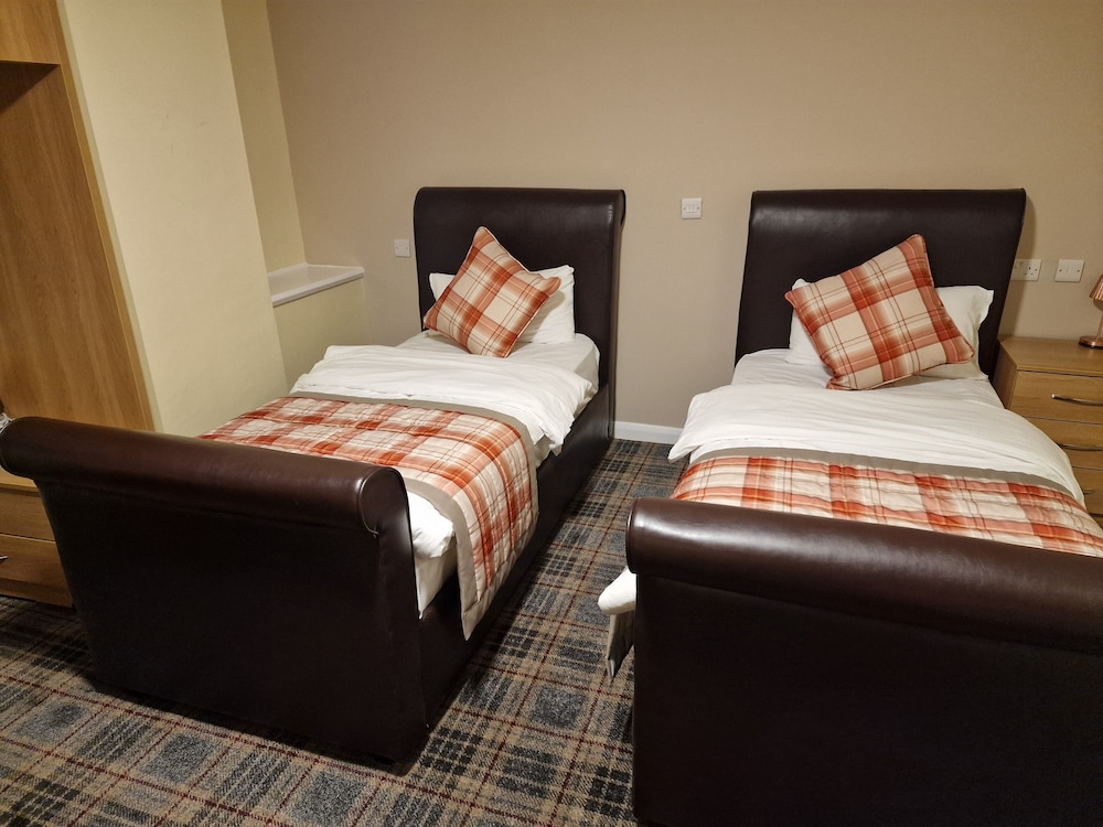 Executive Twin Room - Photo 6