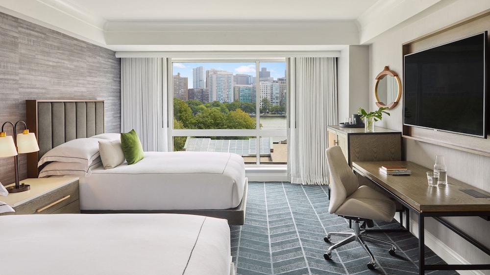 Room, 2 Queen Beds (Exterior View)
