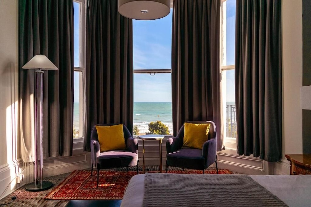 Double Room, Sea View (Large) photo 2