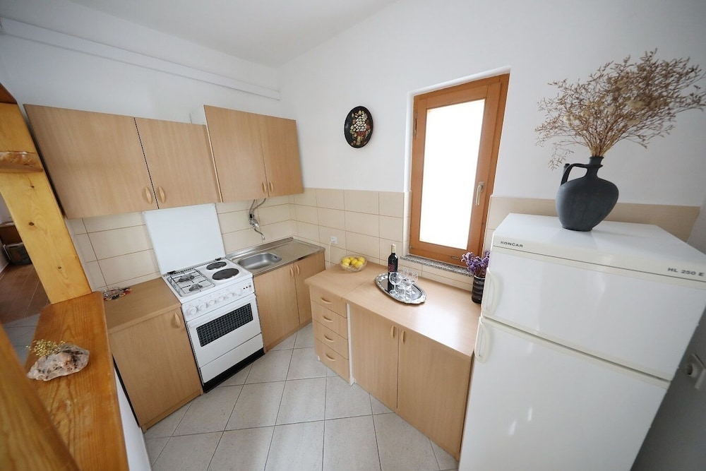 Family Room (N4) photo 2