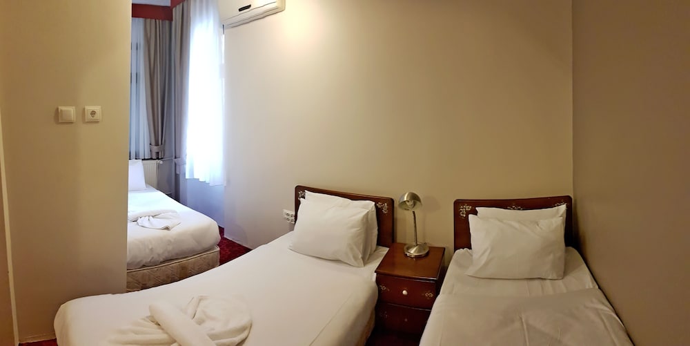 Standard Triple Room photo 1
