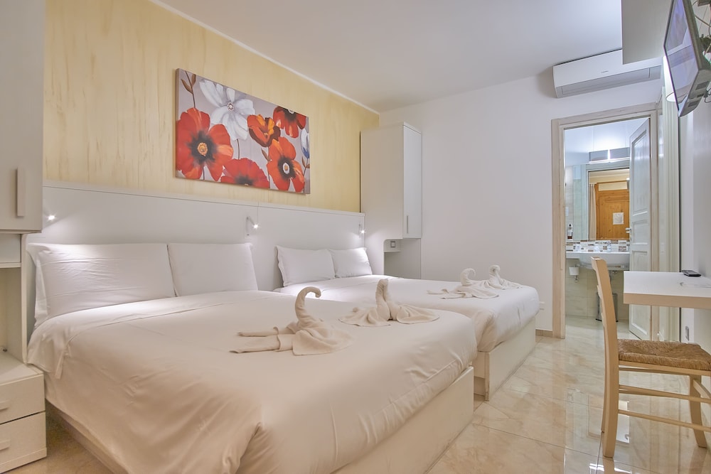 Comfort Room photo 1