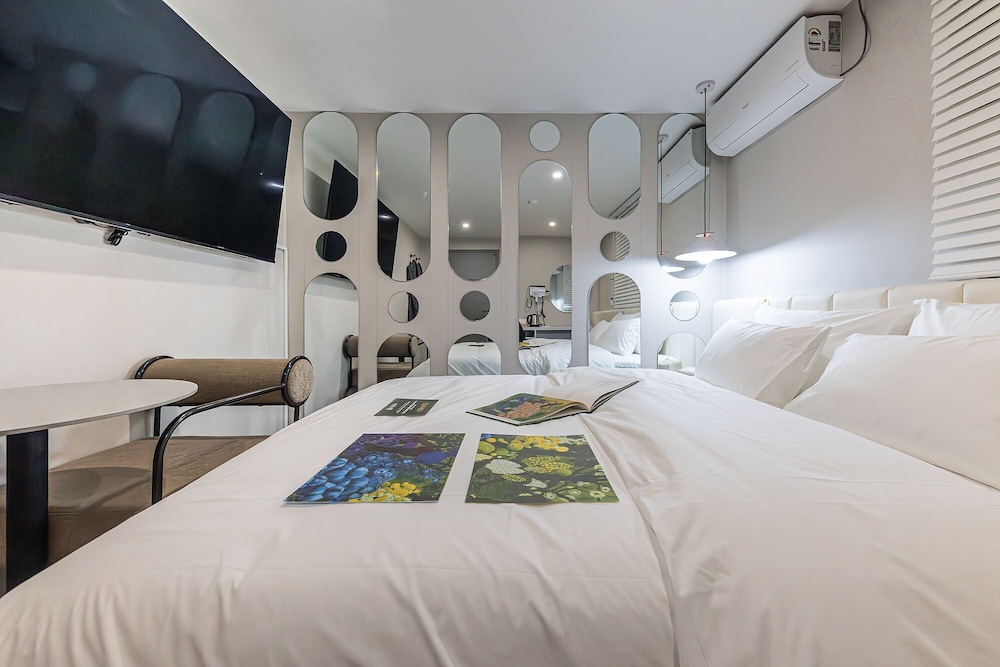 Deluxe Double Room, 1 Double Bed, City View