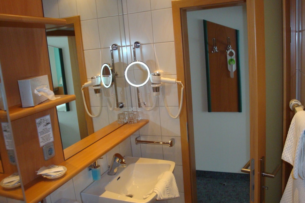 Business Double Room Single Use photo 2