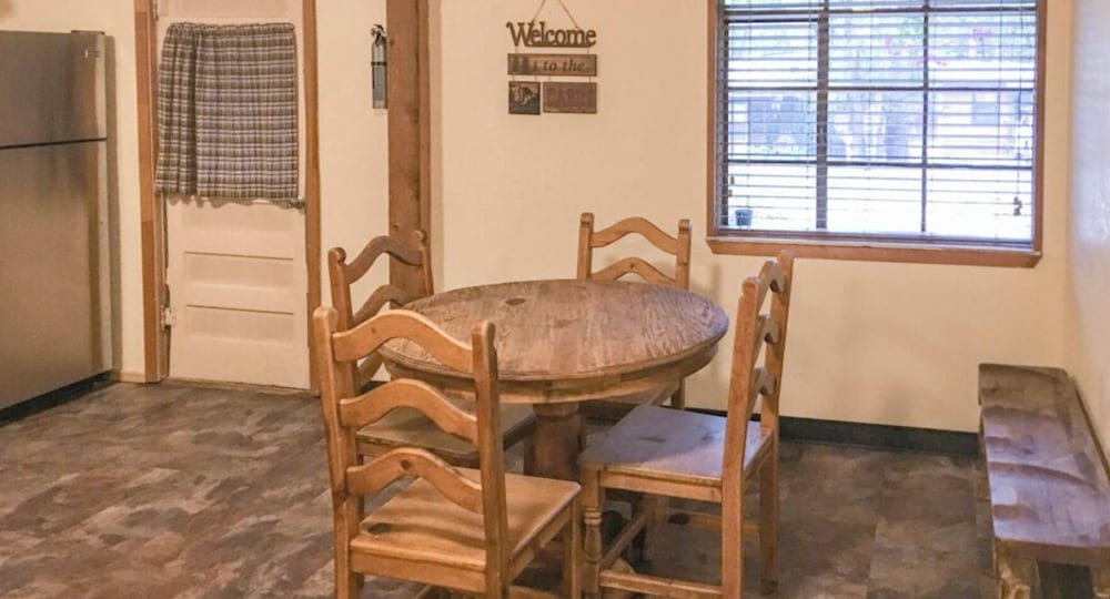 Fox Run Cabin photo 3