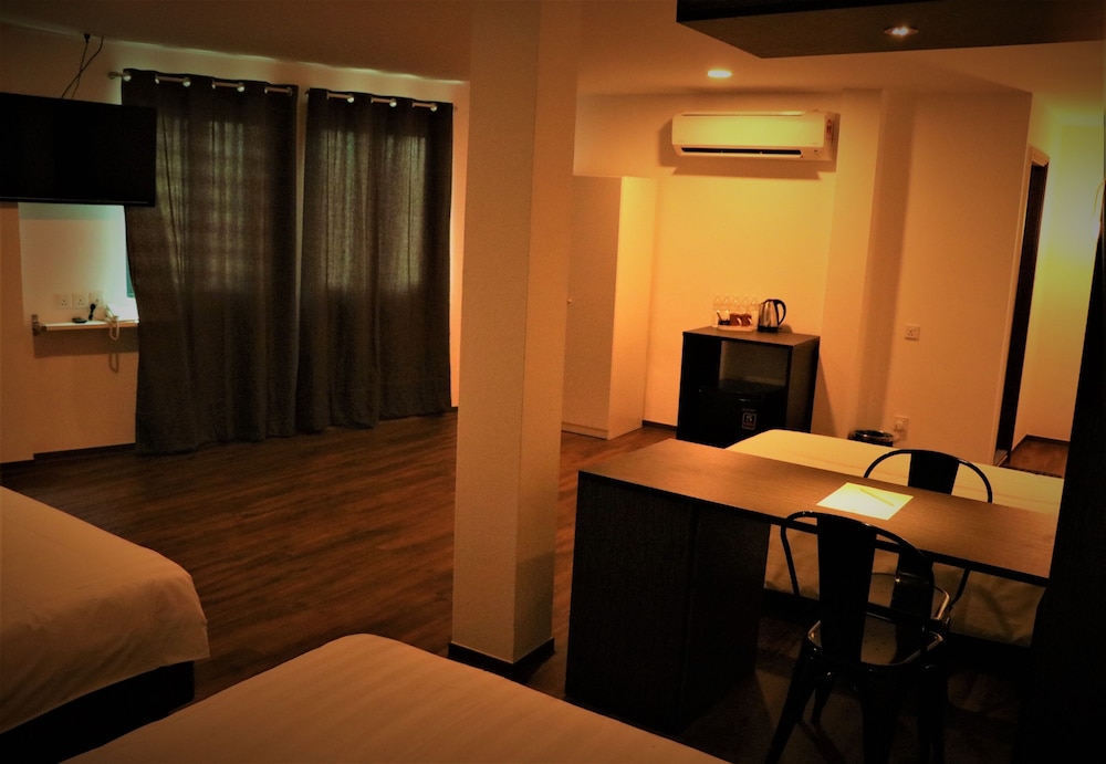 Deluxe Quintuple Room - Photo 3