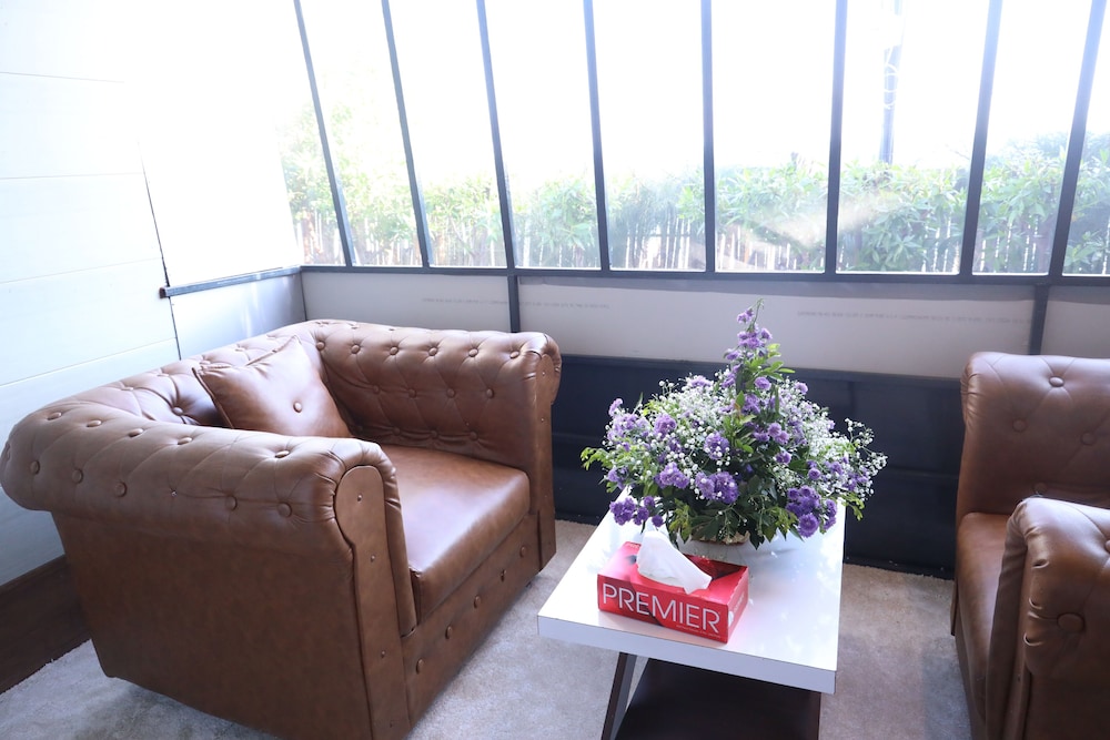 Superior Suite - Photo 4