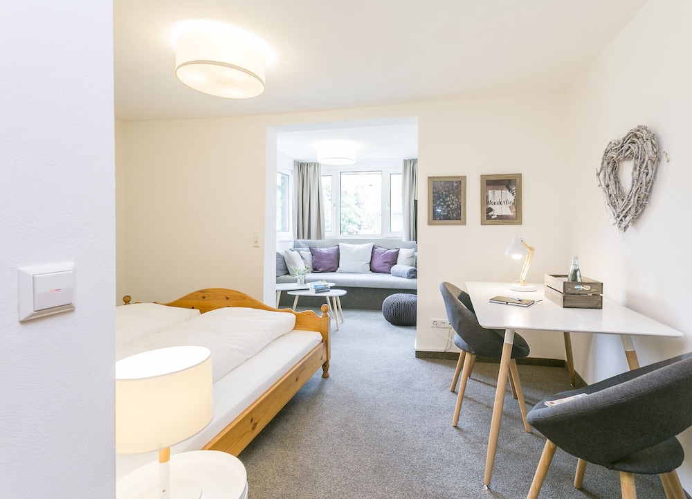Standard Double Room - Photo 1