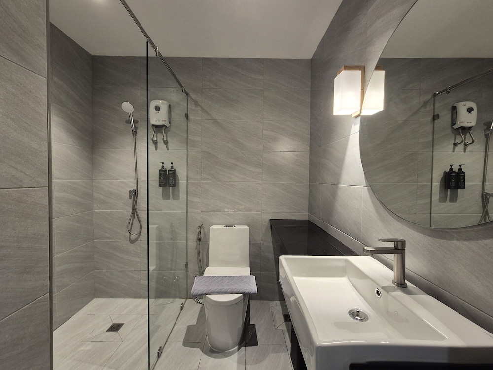 Triple Room, Non Smoking, City View photo 3
