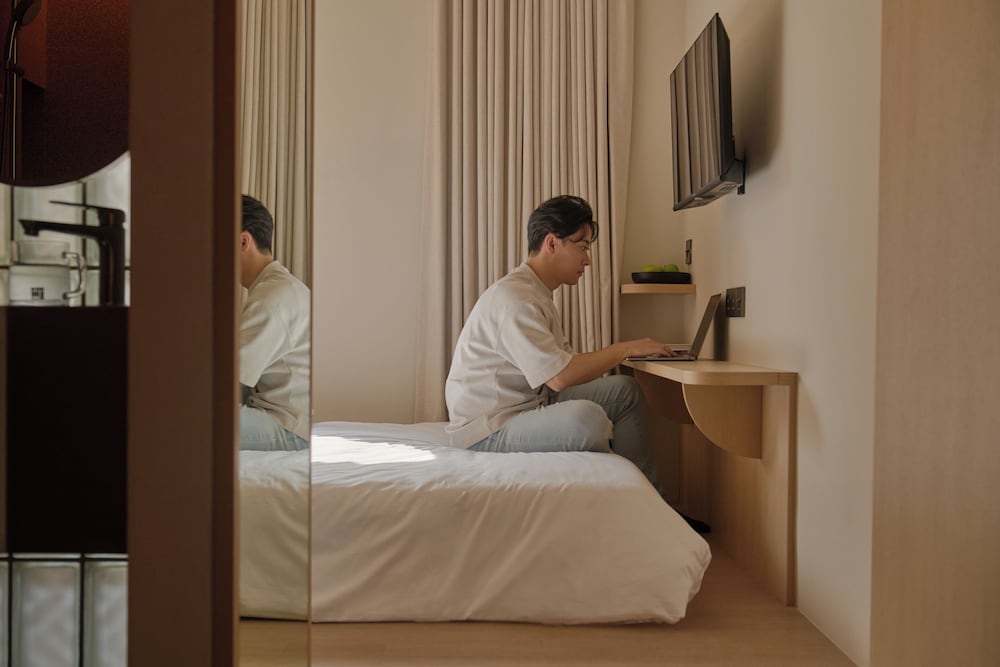 Twin Room, Non Smoking, City View photo 3