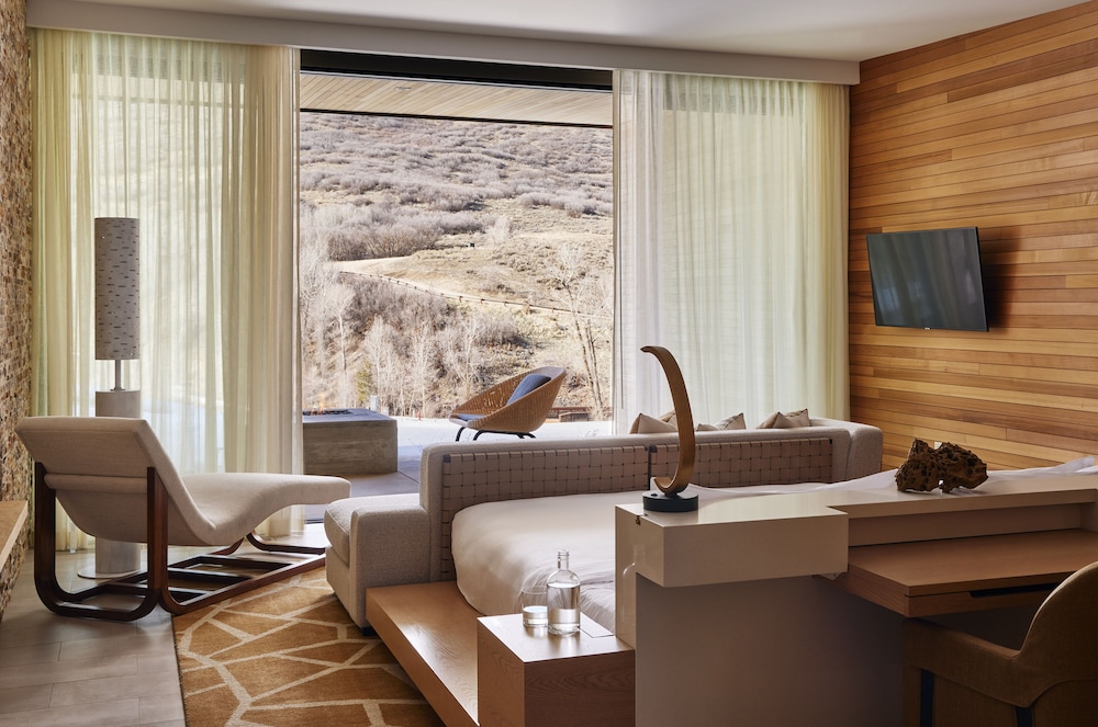 Suite (Earth Suite) - Photo 1