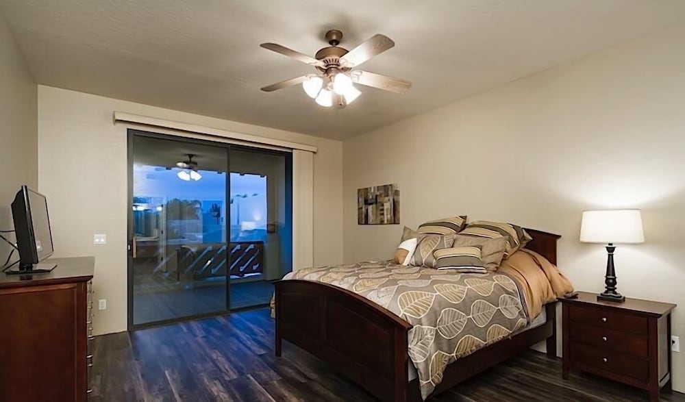 Condo, 3 Bedrooms photo 1