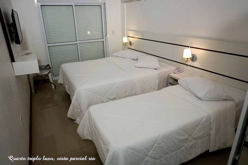 Deluxe Triple Room, River View photo 1