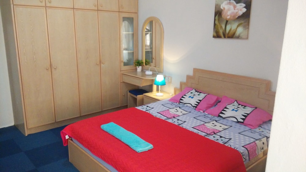 2 Bedrooms Apartment photo 1