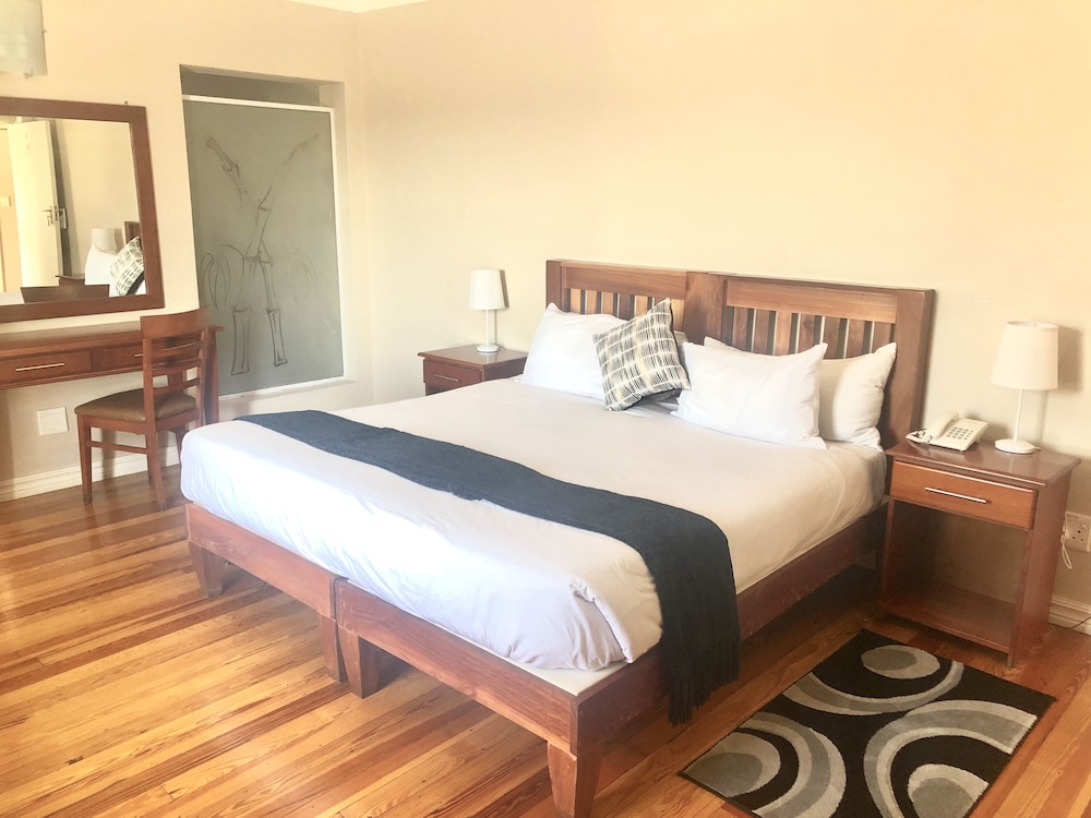 Deluxe Room, 1 Double or 2 Twin Beds, Non Smoking