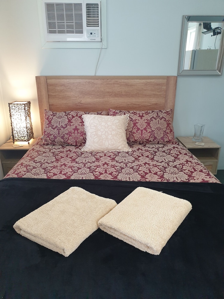 Studio Family Self-Contained Ensuite photo 1