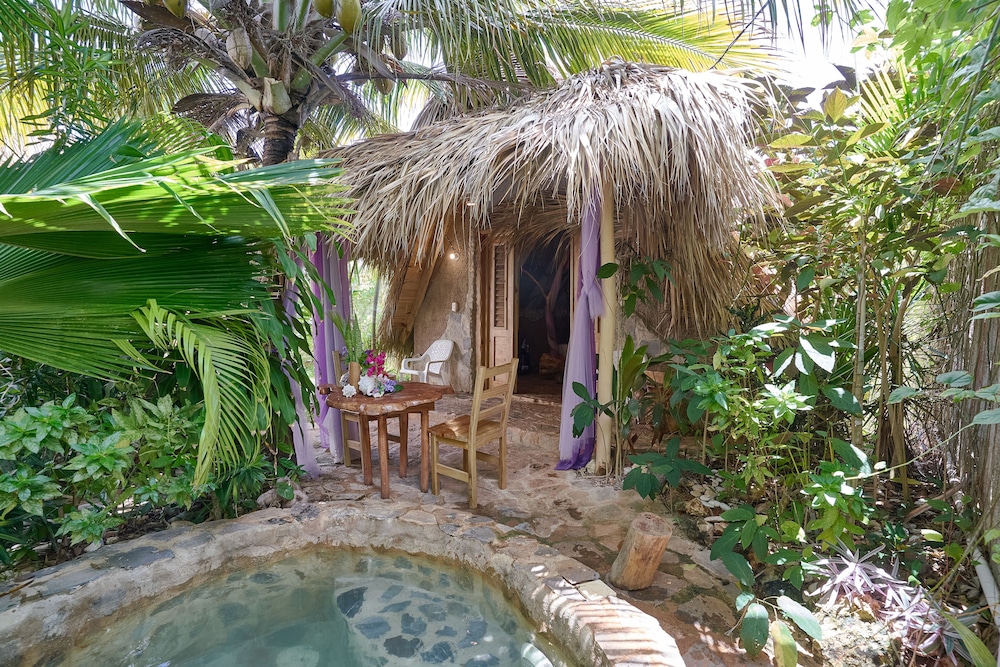 Honeymoon Cabin