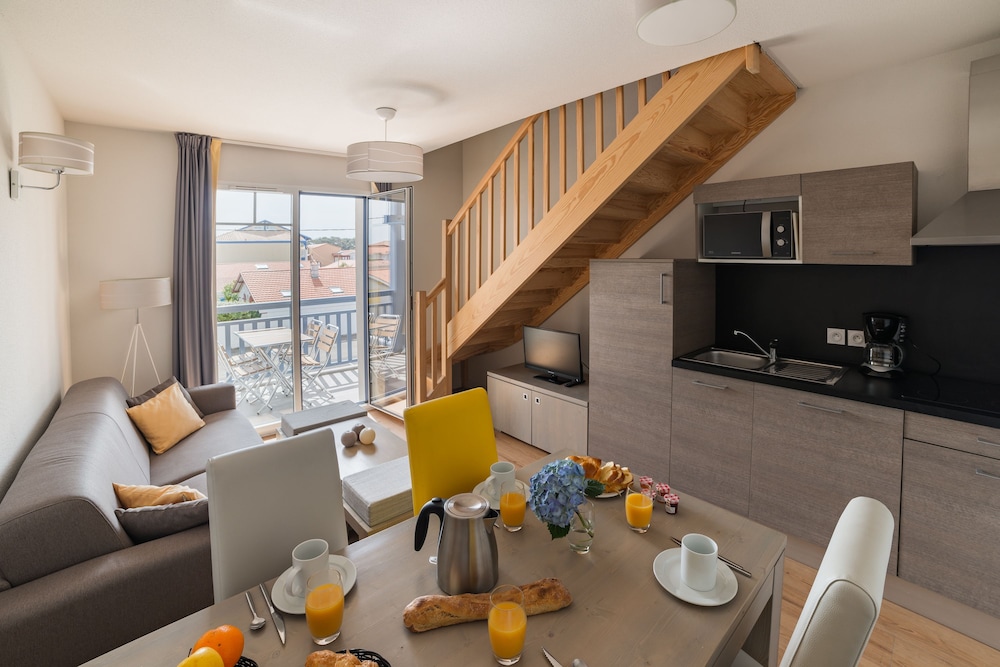 Apartment, 2 Bedrooms, Cabin OR DUPLEX 8 pers. photo 1