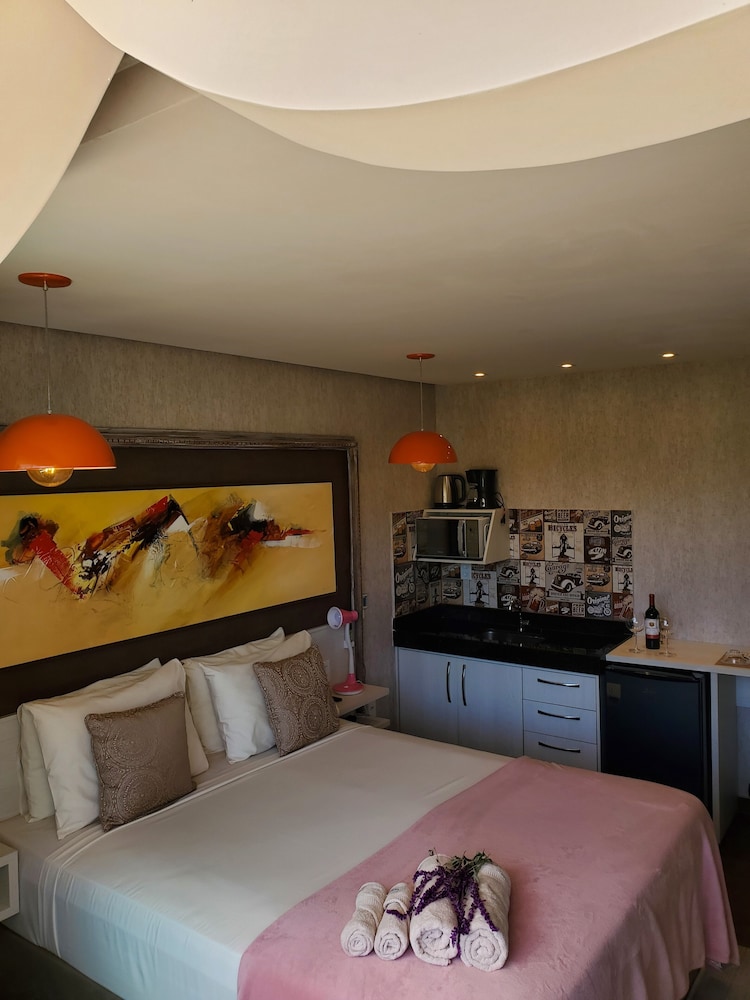 Deluxe Double Room - Photo 36