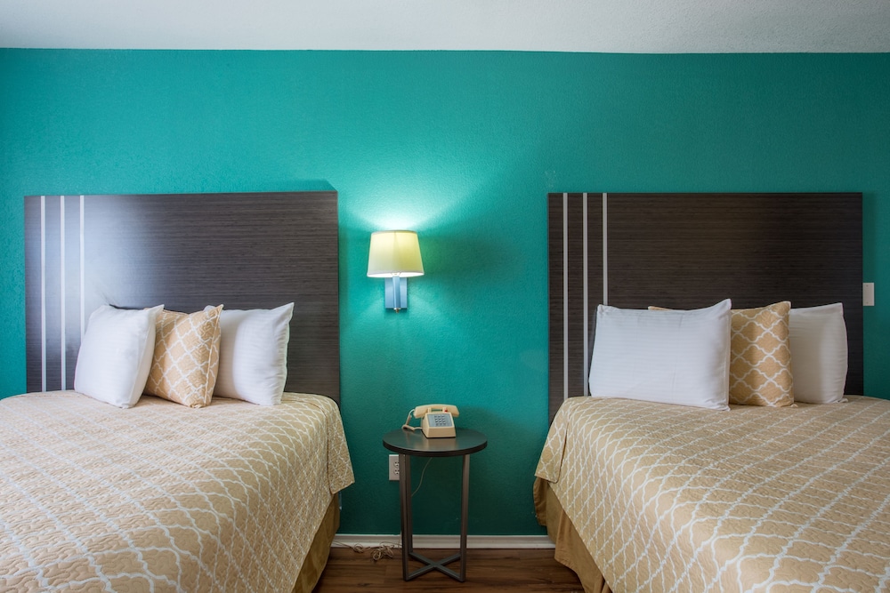 Family Suite, 2 Bedrooms - Photo 6