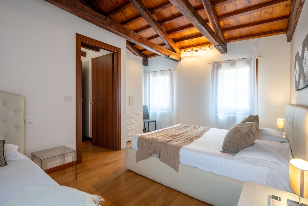Superior Apartment, 1 Bedroom (Apt5 - Check-in online) photo 1