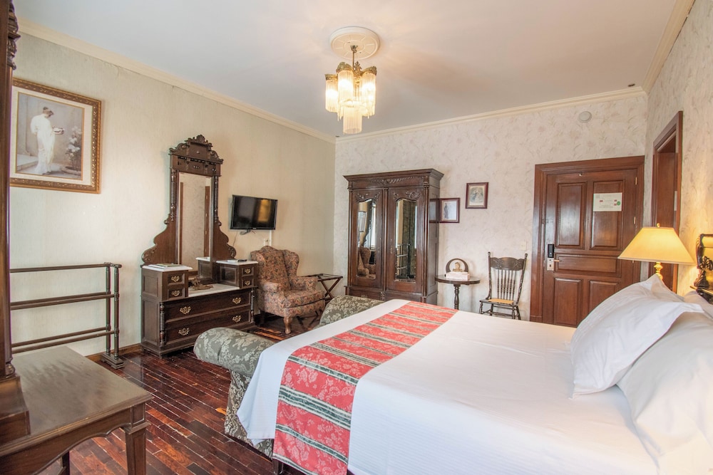 Classic Room, City View photo 3