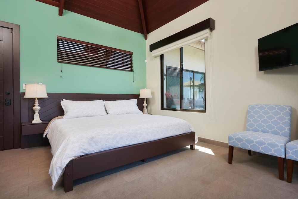 House, Multiple Beds (Puesta del Sol)