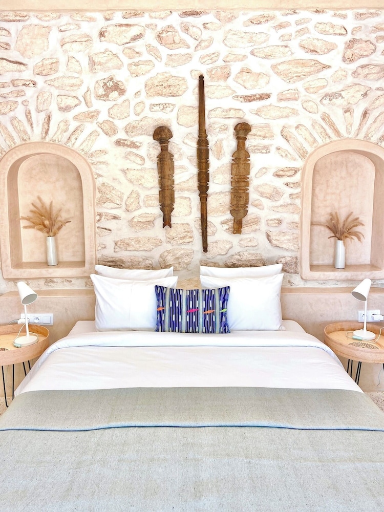Double or Twin Room, Patio, Garden View photo 2