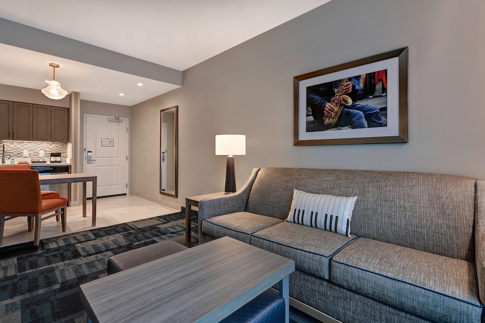 Suite, 2 Queen Beds, Accessible, Non Smoking (Hearing) - Photo 4