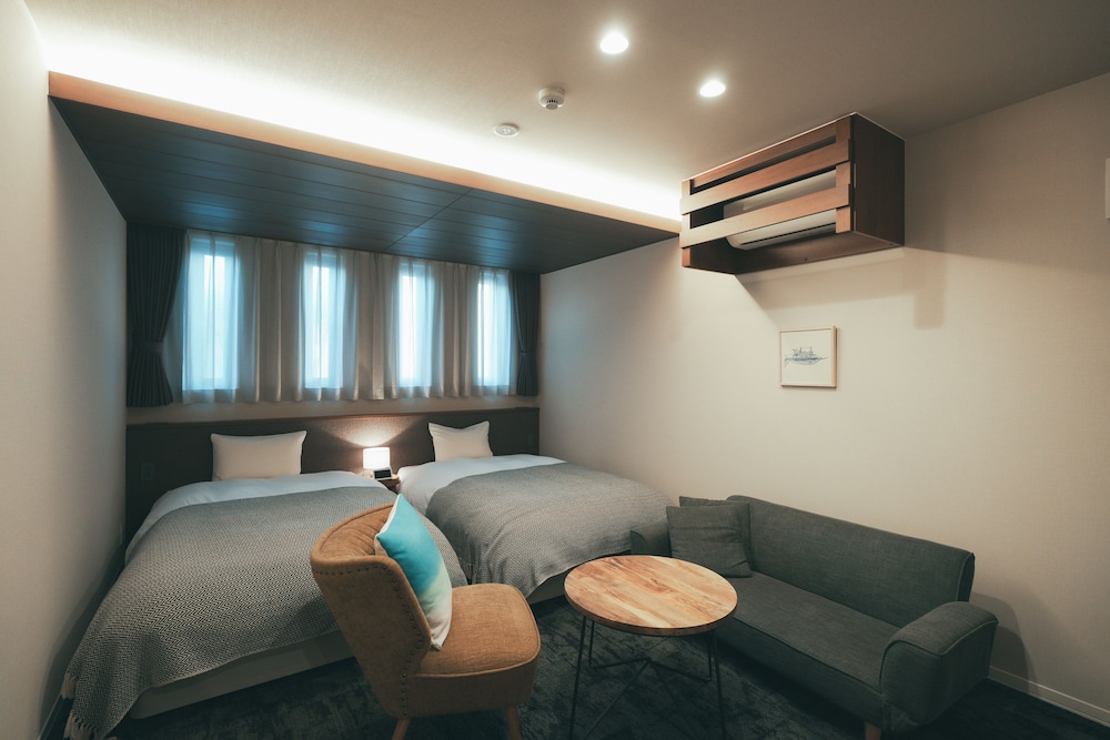 Standard Twin Room - Photo 1