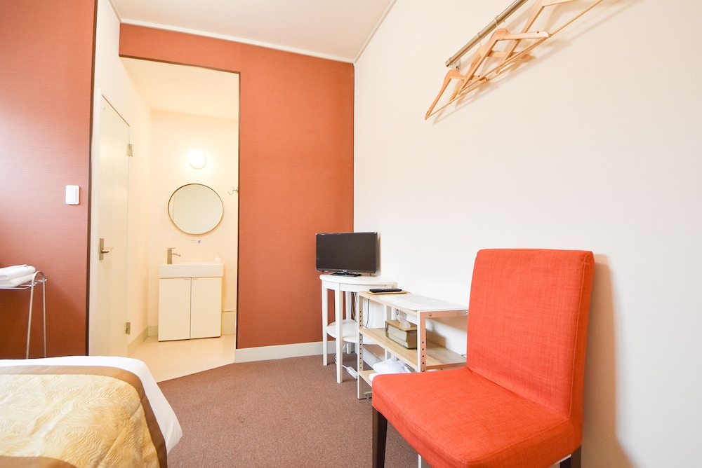 Basic Double Room, 1 Double Bed, Non Smoking, Mezzanine - Photo 15