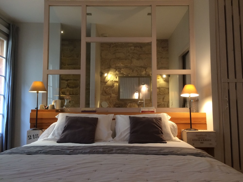 Mauriac Room