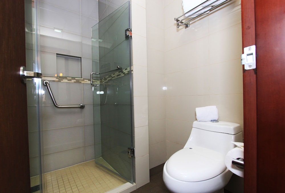Deluxe Room, 2 Double Beds photo 2