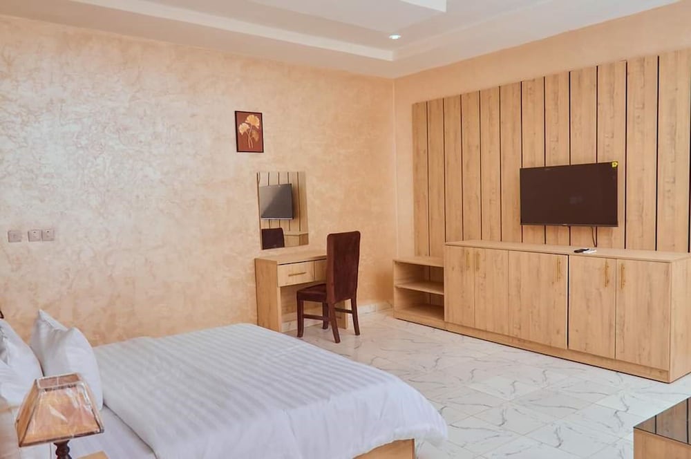 Executive Suite photo 1