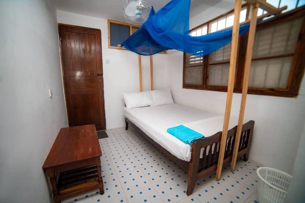 Basic Single Room photo 1