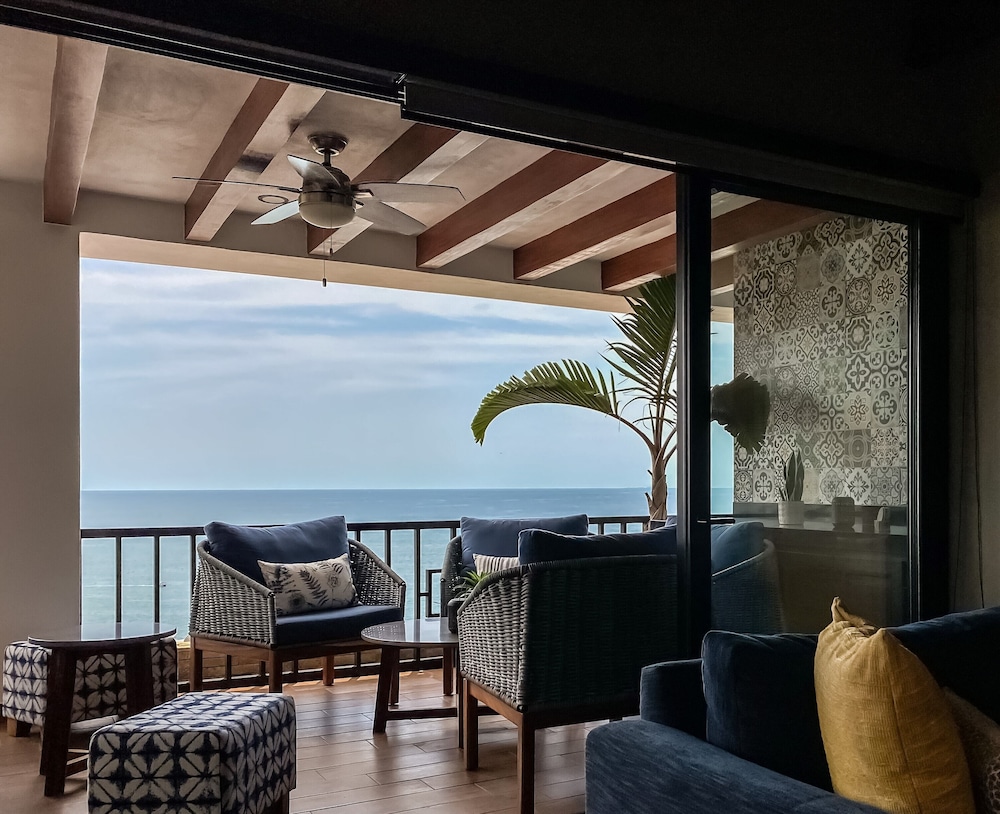 3 Bed 3 Bath Supreme Penthouse