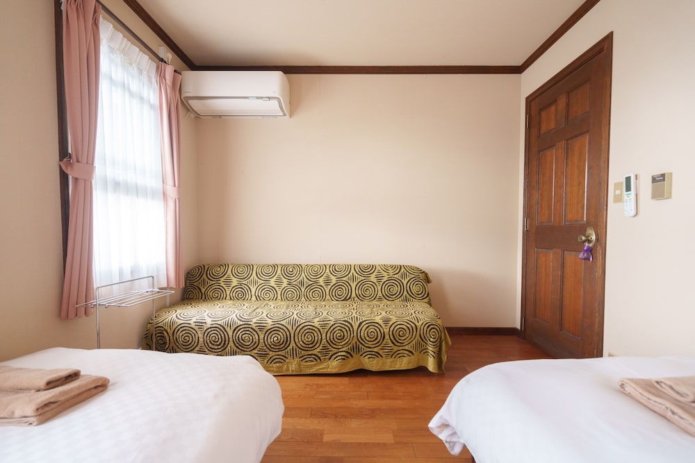 Superior Twin Room - Photo 2