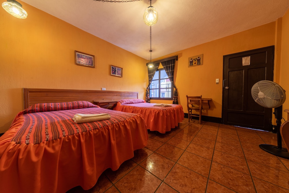 Deluxe Double Room, 2 Double Beds (Modern Area)