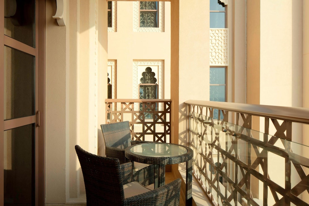Superior Room, 2 Double Beds, Sea View (Balcony) photo 3