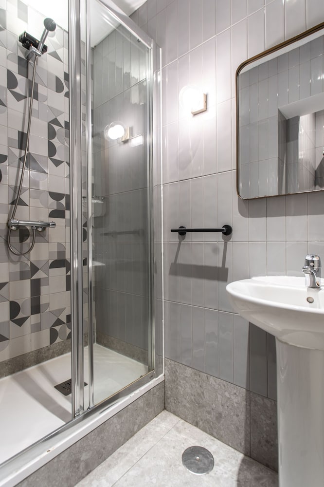 Apartment - Photo 20