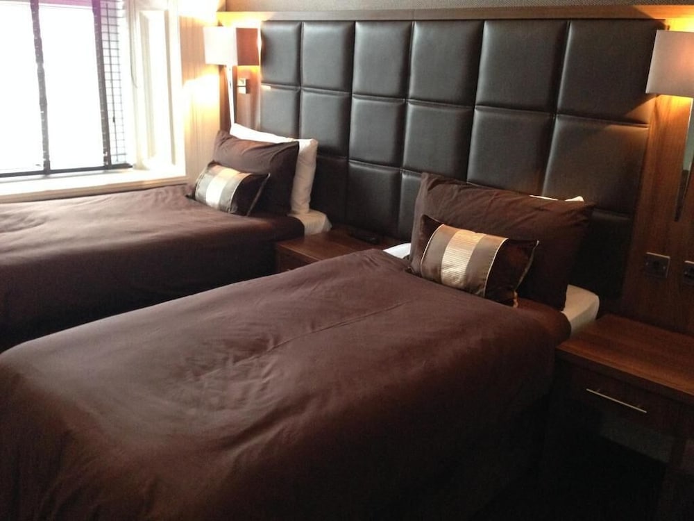 Deluxe Twin Room - Photo 3