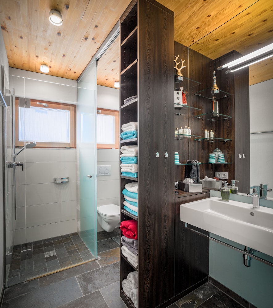 Exclusive Chalet photo 2