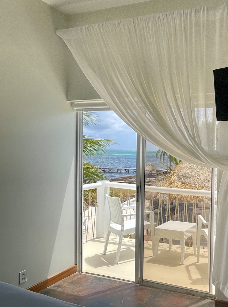 Junior Suite, Balcony, Ocean View photo 3