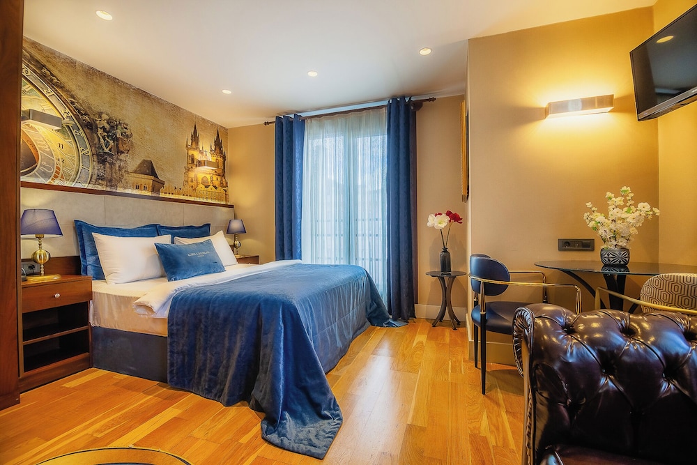 Family Suite photo 2