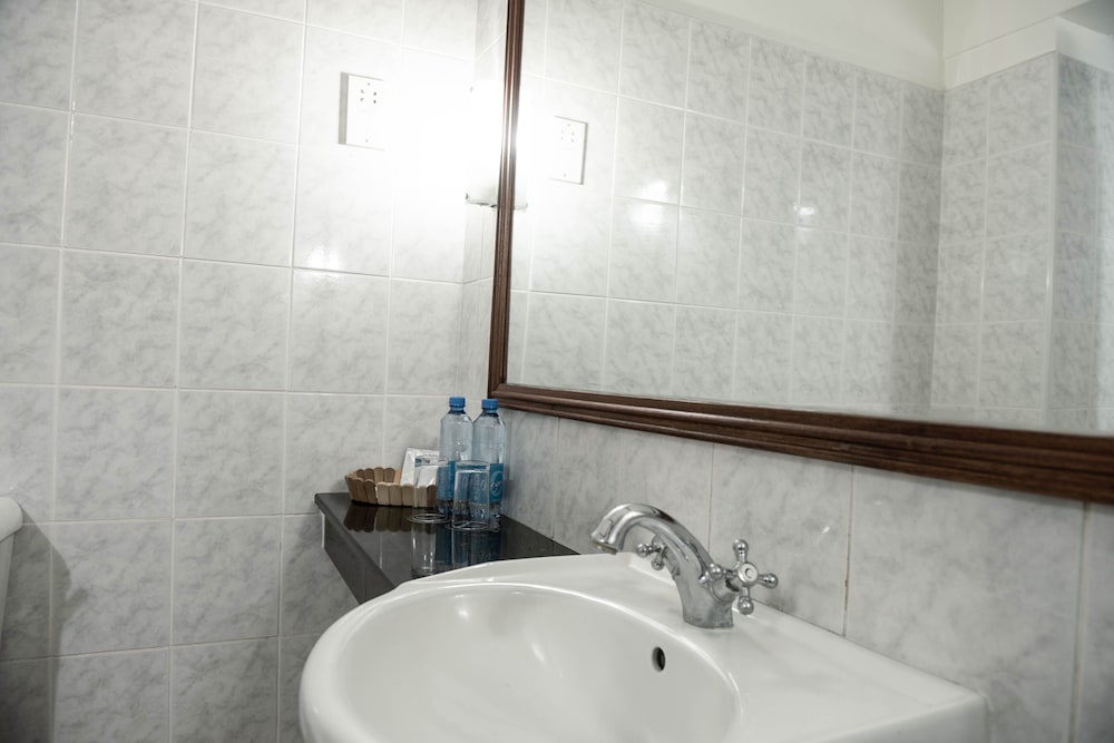 Superior Room - Photo 9