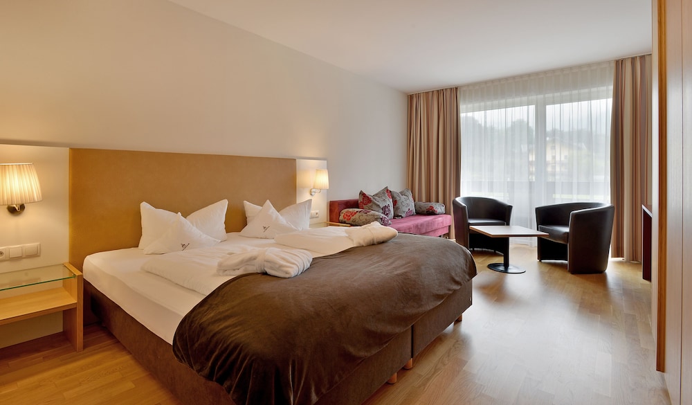 Triple Room, Balcony photo 1