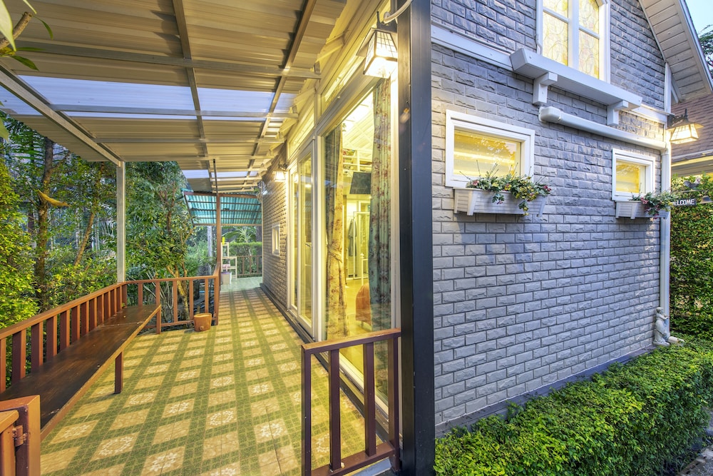 Premier Pool Villa photo 2